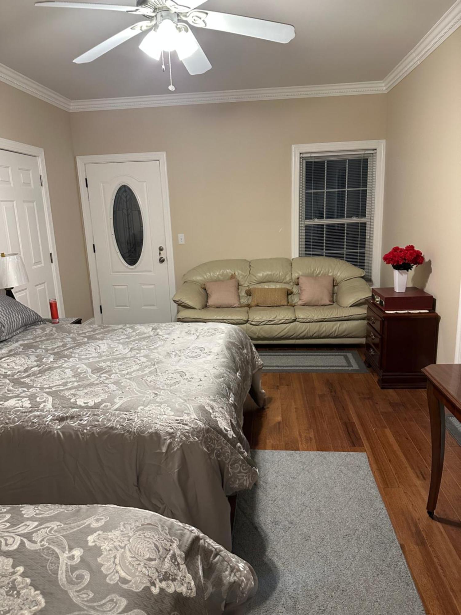 Moorefield Suites Greensboro East McLeansville Экстерьер фото