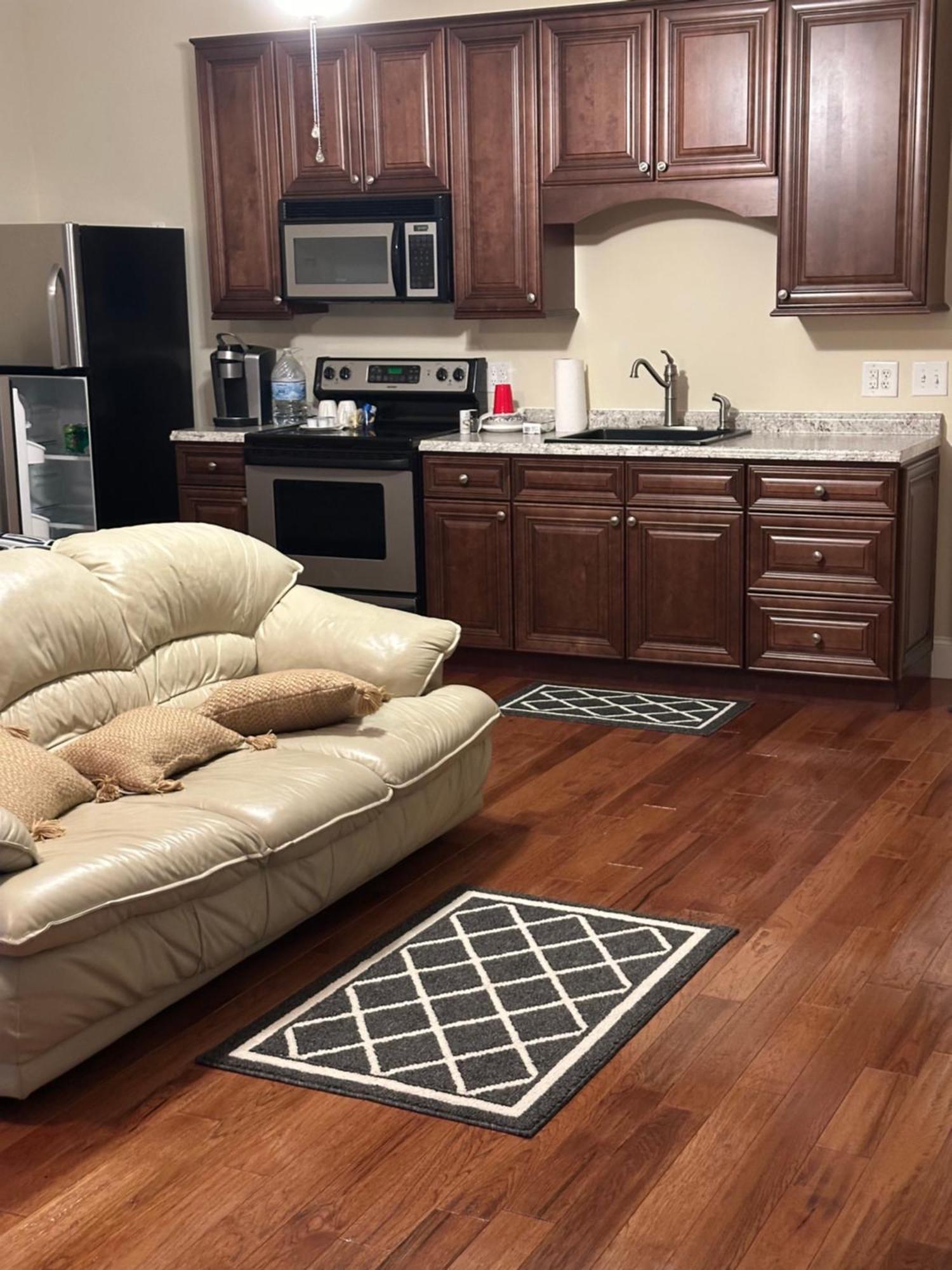 Moorefield Suites Greensboro East McLeansville Экстерьер фото