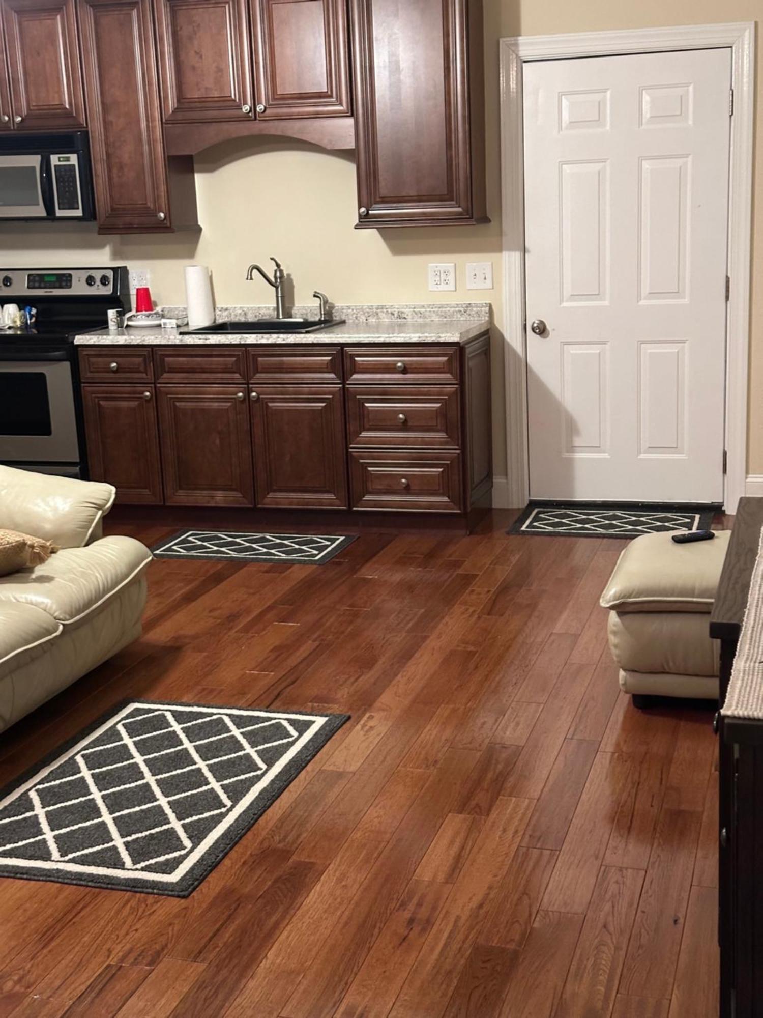 Moorefield Suites Greensboro East McLeansville Экстерьер фото
